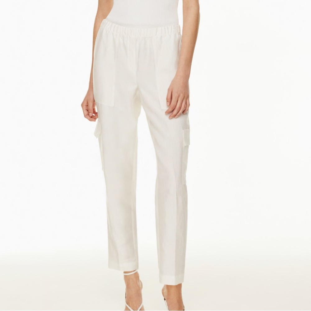 ARITZIA // BABATON WHITE LINEN CARGO PANT